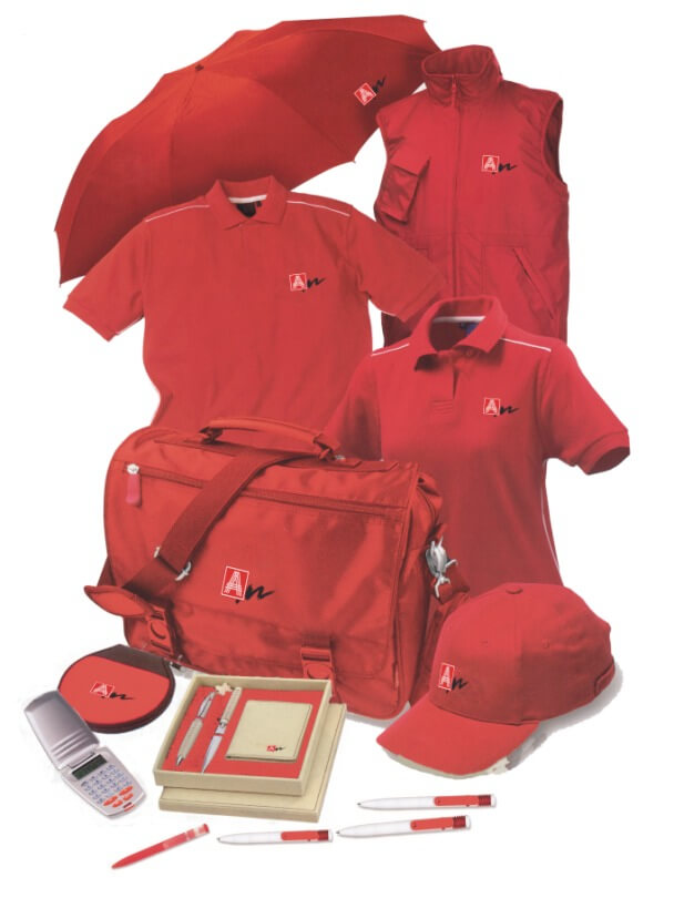 reklamné predmety: čiapka, tričko, peňaženka, hodinky, dáždnik, diár, tašky, perá